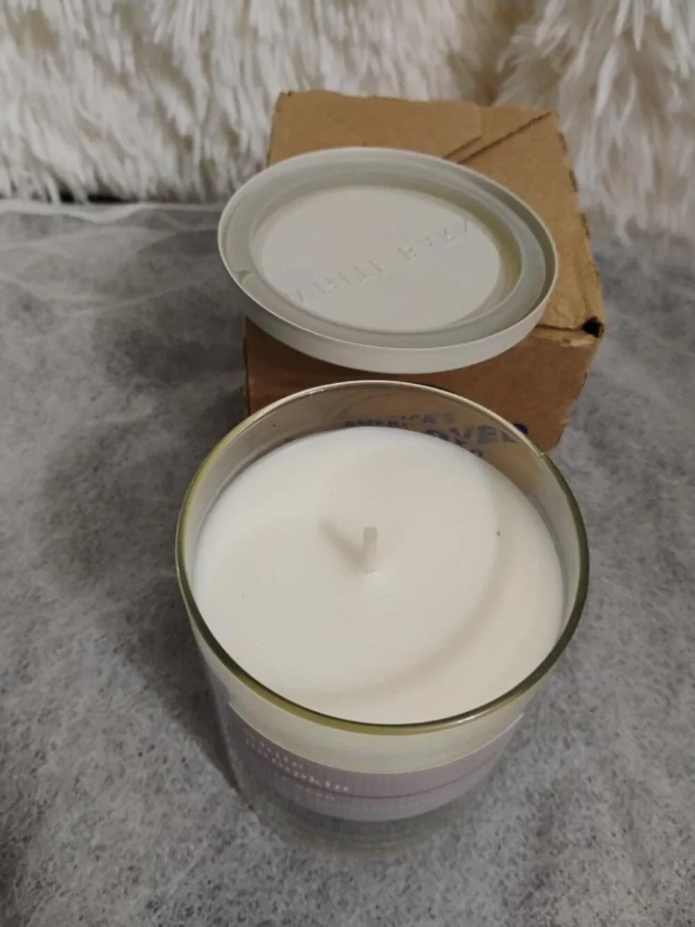 White Barn White Pumpkin Scented Single Wick 8 oz Jar Candle NIB